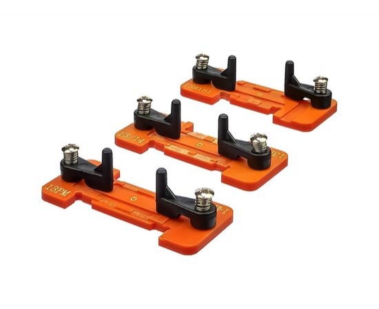 Комплект держателей QianLi Macaron Fixing Board (13-14), для точечной сварки аккумуляторов iPhone 13