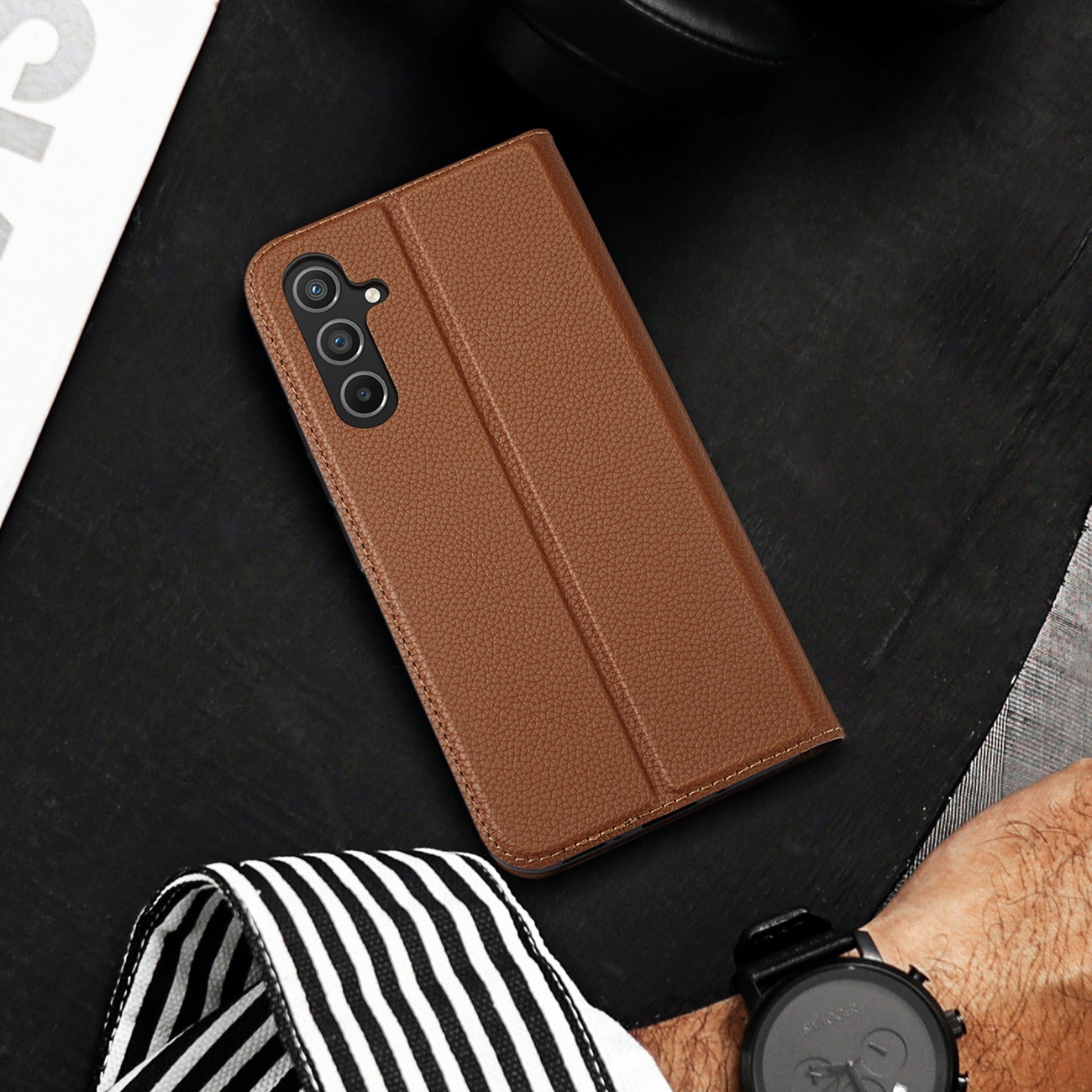 FIBRA Leather Flip case Xiaomi Redmi Note 11 Pro / 12 Pro (4G) Brown